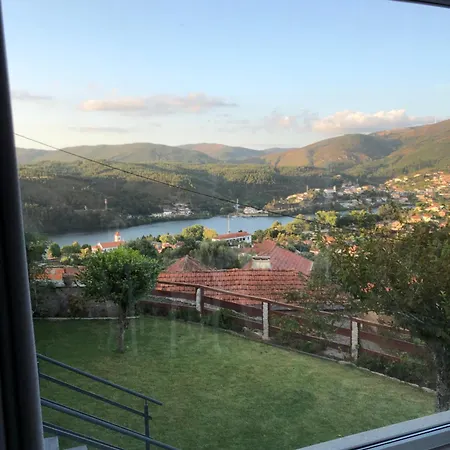 Casinha Da Aurora بيت للعطل *